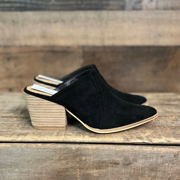 Forward Shoes – Forward Boutique